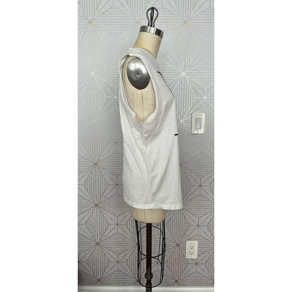 LA Girl white black tank top Forever 21 Los Angeles Size Large - Picture 6 of 7